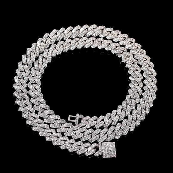 12mm Prong Set Cuban Link in White Gold - Picture 3 of 3